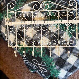 Jewelry Holder 9 x 6 inches